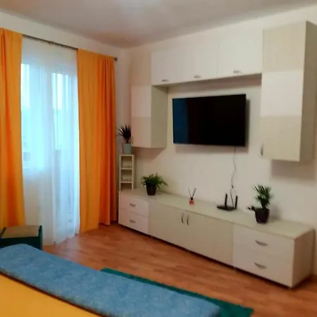 Garsoniera Luk Sunny Apartment Navodari Exterior photo